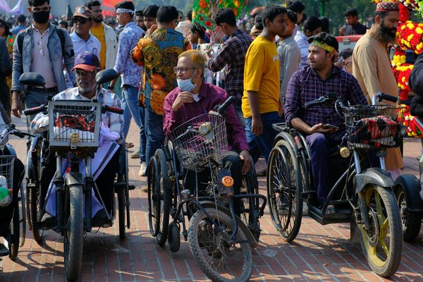 Exploration novatrice des jardins de pluie : transformer la gestion des eaux pluviales urbaines et maximiser leurs avantages écologiques.